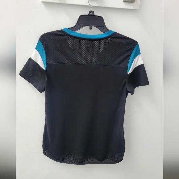 Fanatics women's black Jacksonville Jaguars Size Med. Fits Like A Large. - Picture 6 of 8